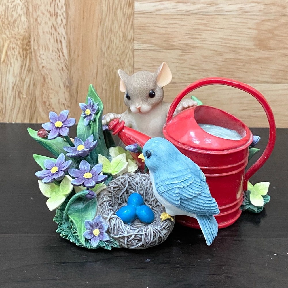 Charming Tails Fitz and Floyd Expecting A Miracle Mouse Bird Flowers Figurine